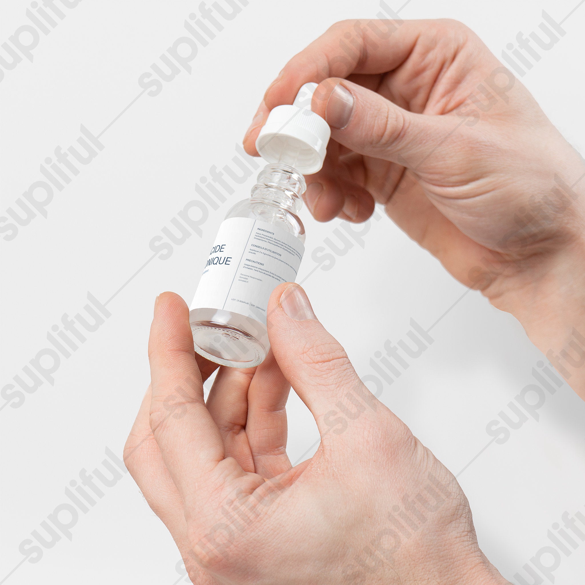 Sérum Acide Hyaluronique — Hydratation intense et repulpante